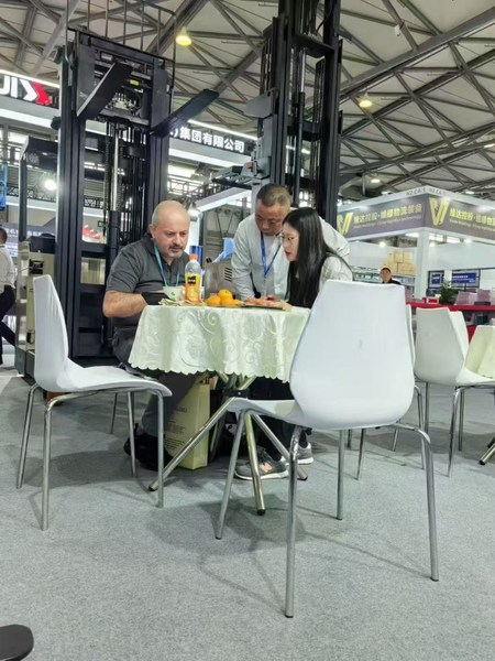 ANHUI YOUNGLIFT INTELLIGENT  EQUIPMENT CO.,LTD. linha de produção da fábrica