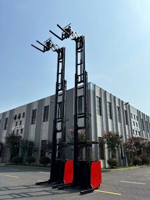 Double-Deep Reach Electric Forklift Double  Extension Forward Moving Forklift Load 1500 kgs
