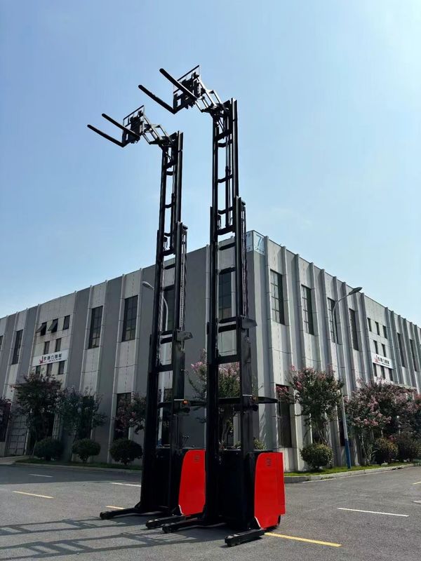 Double-Deep Reach Electric Forklift Double  Extension Forward Moving Forklift Load 1500 kgs